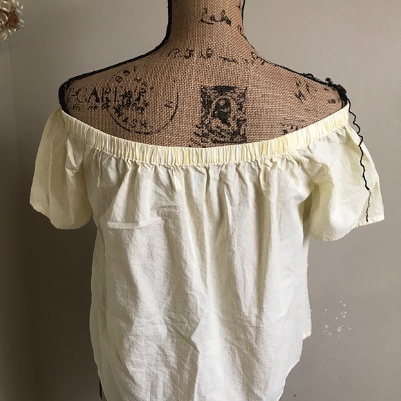 Abercrombie and Fitch off the shoulder top size S - Picture 6 of 7